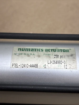 NEW Numatics P7EF-12A1C-AAA0B