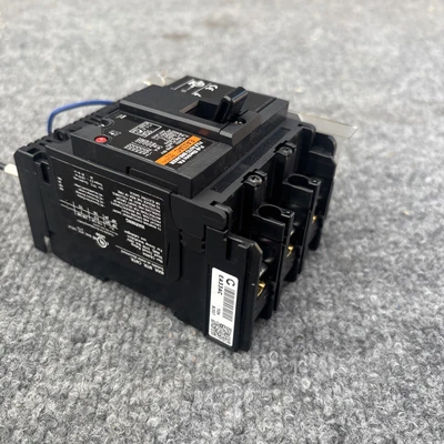 Used Fuji Electric EA33AC Circuit Breakers California US | Davliegogo LLC #1705262