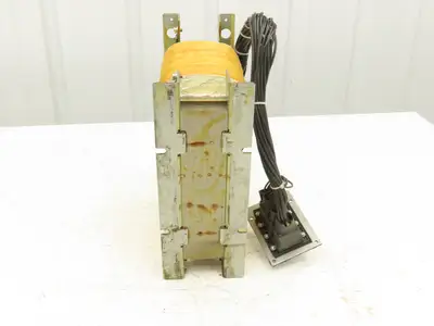 Tokuden Sangyou Step-Down Transformer 3Phase 3kVA 380-575V HV 210-230V LV