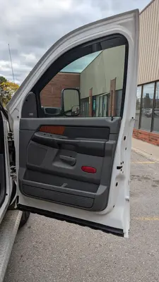 2006 DODGE RAM 3500 PICKUP TRUCKS | Platinum Group (33)