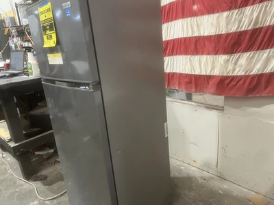 Used FRIGIDAIRE 7.5 CUBIC FEET Refrigerators Michigan US | Miedema Asset Management Group #1334895