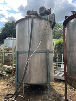 7,000L S/S Enclosed Mixing Tank with 7.5 kw Gate Paddle Mixer