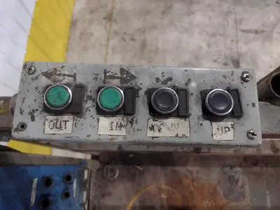 USED AMERICAN LIFTS T1-60-040