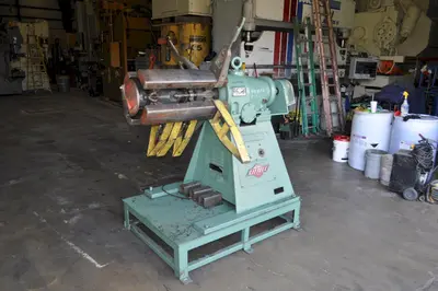 8000 LB X 24" LITTELL UNCOILER