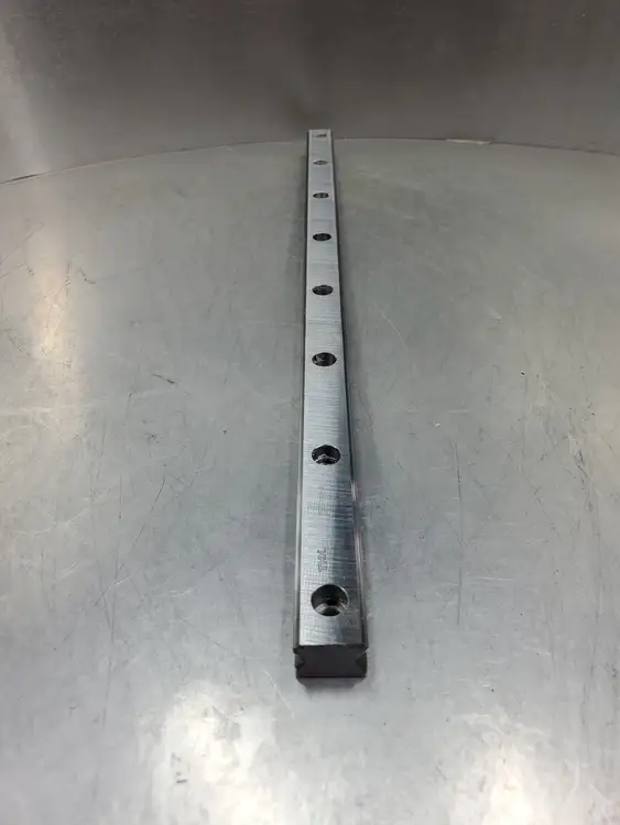 Used THK UHF02B19-GK Linear Rail, 23.5" Linear Guides South Carolina US | Palmetto Automation #1161105