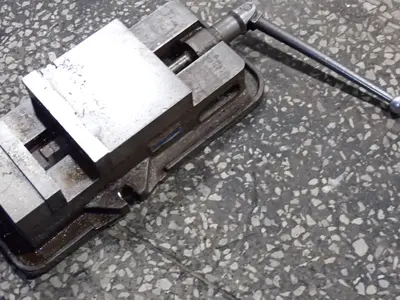 8" 8" Vise