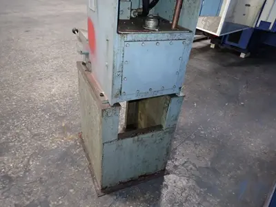 USED 1967 DENISON R065LC208D266VSA12C228S220