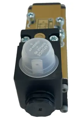 NEW ROSS W6476B2401Z SOLENOID VALVE 100-120V 50/60 48VDC