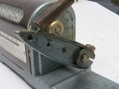 Durant 5-H-5-B 5 Digit Mechanical Stroke Counter W/Bracket Extension Arm