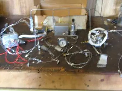 QTY. 1. HP 5880 AUXILIARY GAS SUPPLY PARTS....
