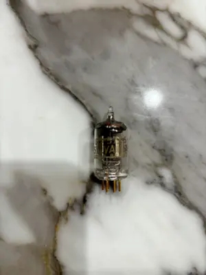 NEW SYLVANIA GB-5726 ELECTRONIC TUBE