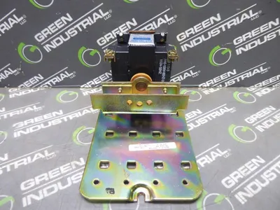 Joslyn Clark 447-9402-11 HR Relay Series A 600 AC 120/60 Coil New NIB
