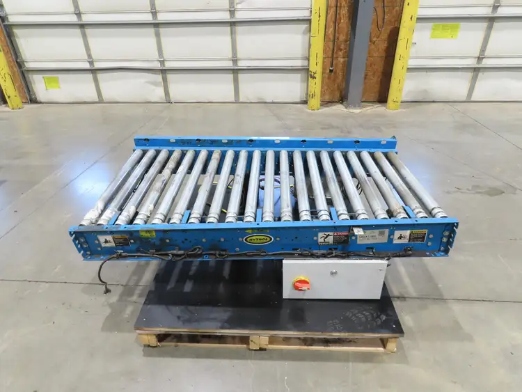 Used HYTROL _UNKNOWN_ Roller Conveyors Indiana US | Arrow Industrial #684600