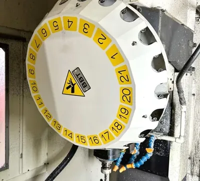 2014 FANUC robodrill A-D21LiA5 cnc drill tap | CNC EXCHANGE (7)