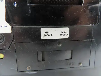Square D LAP36400MTV6384 Circuit Breaker 3-Pole 400A 600V Shunt Trip Gray Face