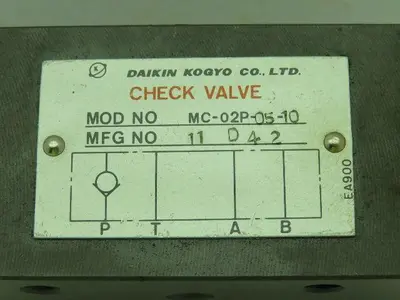 Daikin Kogyo MC-02P-05-10 Hydraulic Check Valve  Lot of 2