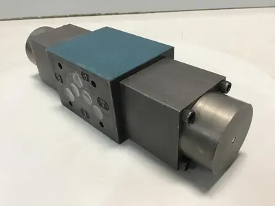 USED BOSCH 0 811 404 832