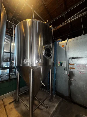 Used _UNKNOWN_ _UNKNOWN_ Fermenters / Bioreactors Indiana US | Brewhouse Equipment Group #1377282