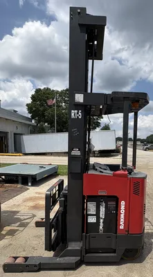 USED RAYMOND EASI R40TT