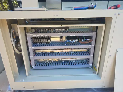 USED 2015 ULVAC SIV-200