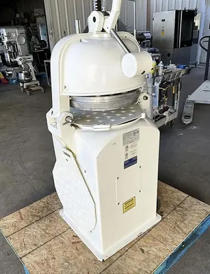 ABS ABSBRD-3 Semi Automatic Divider Rounder | Harvest Equipment and Fabrication Inc (10)