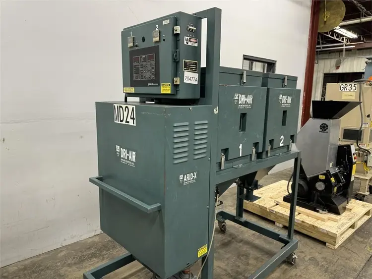 Used _UNKNOWN_ _UNKNOWN_ Hopper Dryers Illinois US | Aucto #1510827