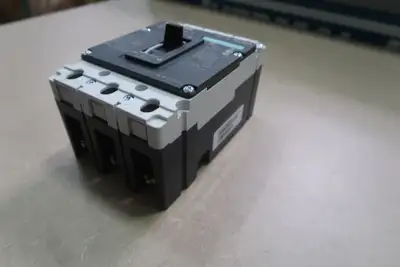 USED SIEMENS NCX3B090