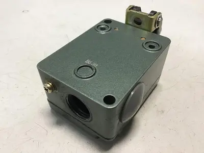 USED FUJI ELECTRIC K244GR-2