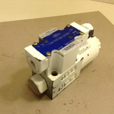 USED YUKEN DSG-01-2B2-D24-60-L