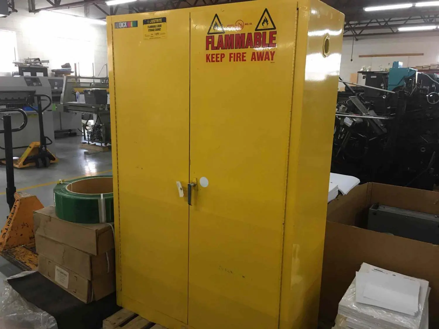 Used _UNKNOWN_ _UNKNOWN_ Hazardous Storage Units Illinois US | Tompkins Printing Equipment #1512038