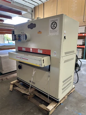 Used 2007 SHOP FOX W1757 Woodworking Sanders California US | MachineryMax #1325171