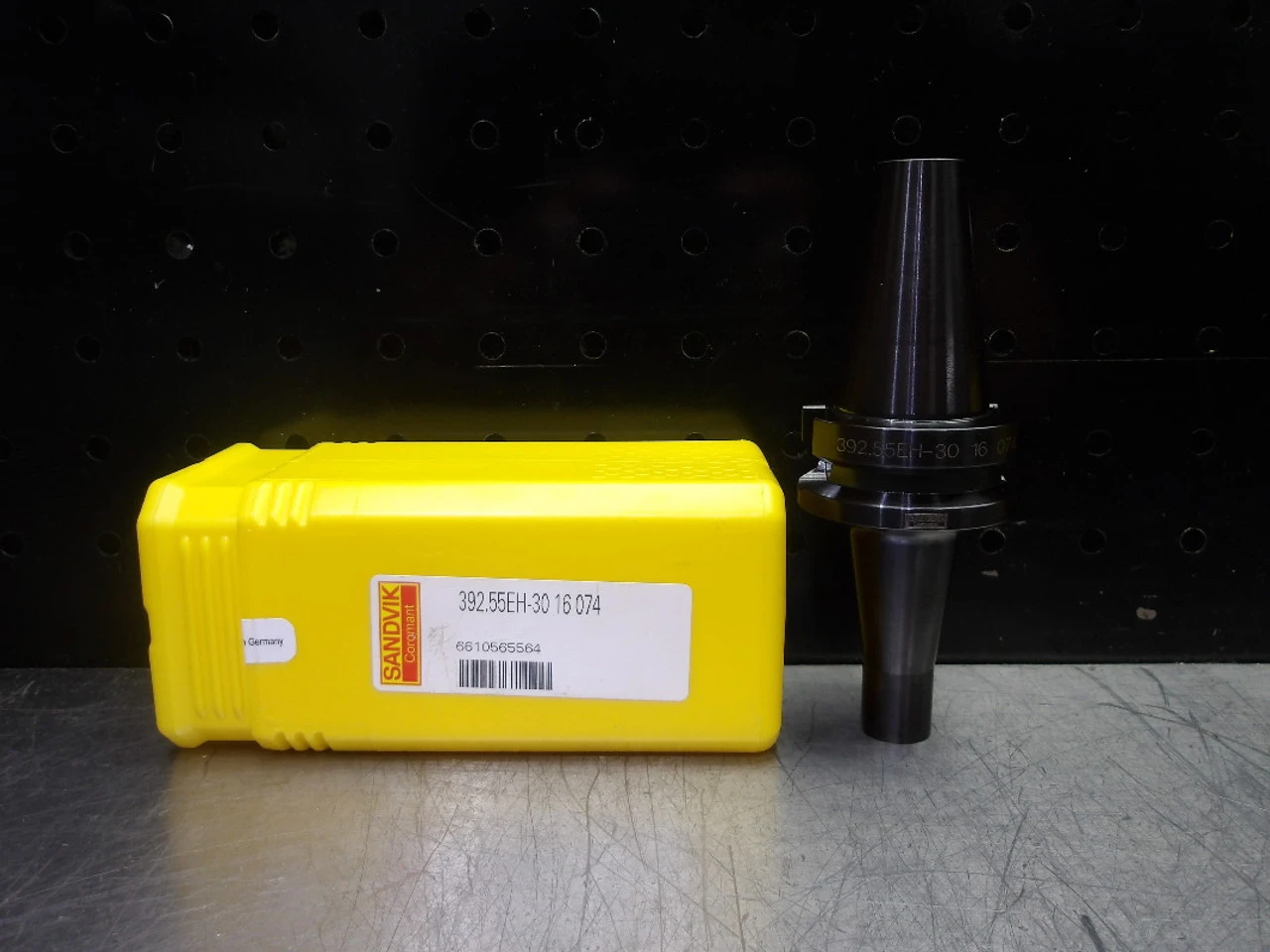 Sandvik BT30 To E16 Threaded Modular Tool Holder 392.55EH-30 16 074 (LOC3666)