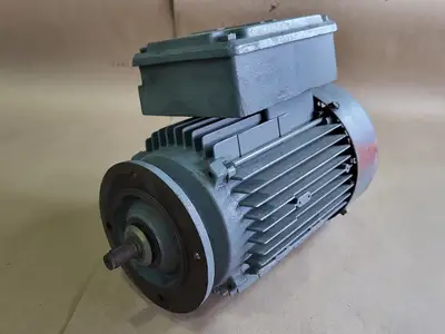 USED SEW-EURODRIVE (FA40)DFT80K4