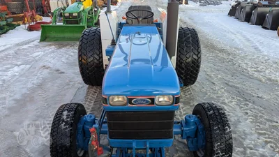 USED 1990 NEW HOLLAND 2120
