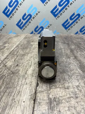 BOSCH REXROTH 4WRPE 10 Q3-80M-20/G24K0/A1M Pumps & Hydraulics | ESS Industrial Equipment Sales (3)