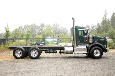 Used 2022 KENWORTH T800 TANDEM EXTENDED DAY CAB 565 HP X15 FULL LOCKERS Conventional trucks British Columbia CA | International Machinery LLC #1710993