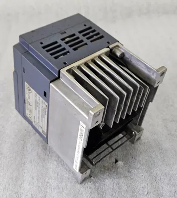 Used FUJI ELECTRIC FRN2.2C1S-2J Electronics & Components Ohio US | Great American Equipment Company #1356814