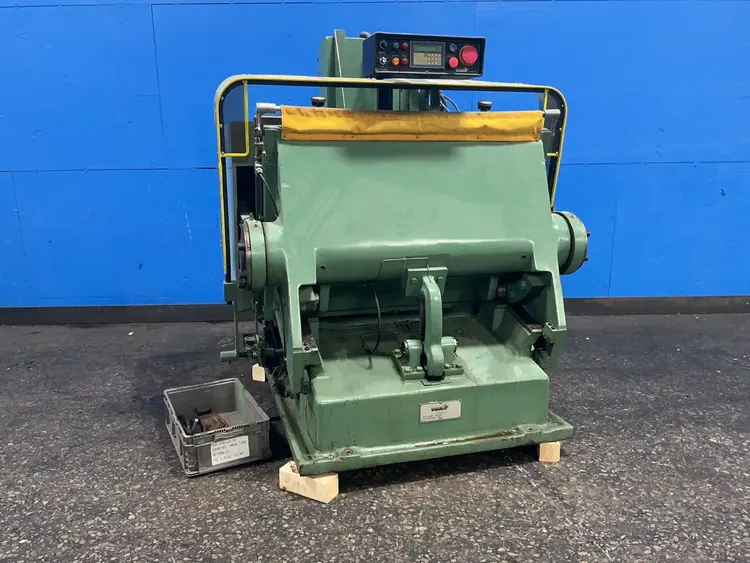 Used 2002 VALUELINE 37 X 52 Die Cutting Presses Ohio US | HGR 24 #1316137