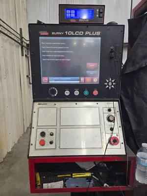 USED 2008 LINCOLN ELECTRIC (TABLE) / HYPERTHERM (PLASMA SOURCE) PLASMA TABLE WITH HPR260