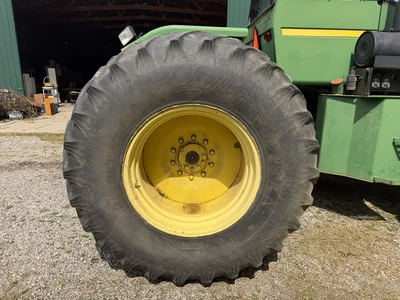 Used JOHN DEERE 8650 TRACTOR 4WD and Track Tractors Michigan US | Miedema Asset Management Group #1443317