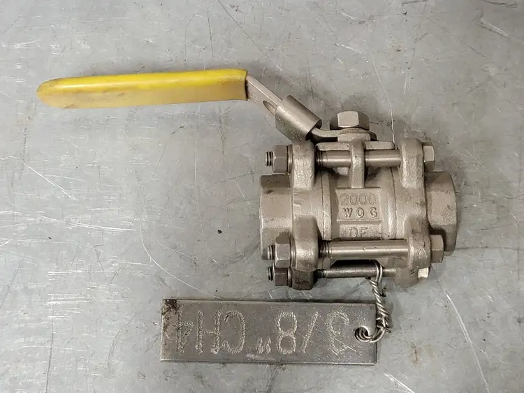 Used FUSION 332 Valves/Fittings British Columbia CA | Lenmark #258360