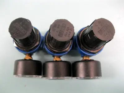 Lot (3) Cubeair 10 Bar Pressure Regulator w Gauge 1/4" FNPT E8