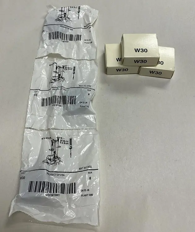 New | in-Stock ALLEN-BRADLEY W30 Heaters Ohio US | Surplus Asset Holdings #1234745