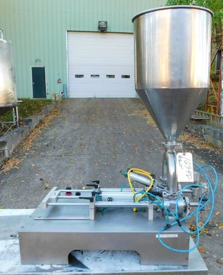 USED TWIN PISTON FILLER TWIN PISTON