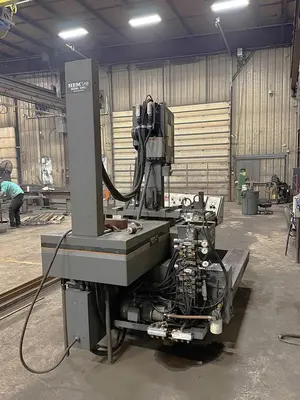 USED 2007 HEM SAW V100HLM-3 SEMI-AUTOMATIC VERTICAL BANDSAW