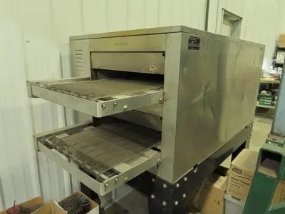 Double-Deck Pizza Oven