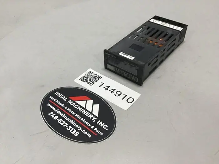 Used OMRON E5GN-Q1TC Temperature Controls Michigan US | Ideal Machinery #691215