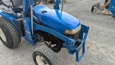USED 1999 NEW HOLLAND TC33D
