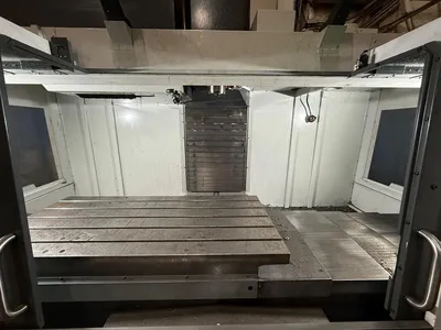 2022 HAAS VF-6/40TR CNC Machining Center | ListingHippo (3)