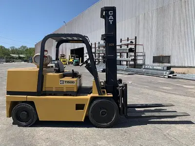 USED 1988 CATERPILLAR T150D